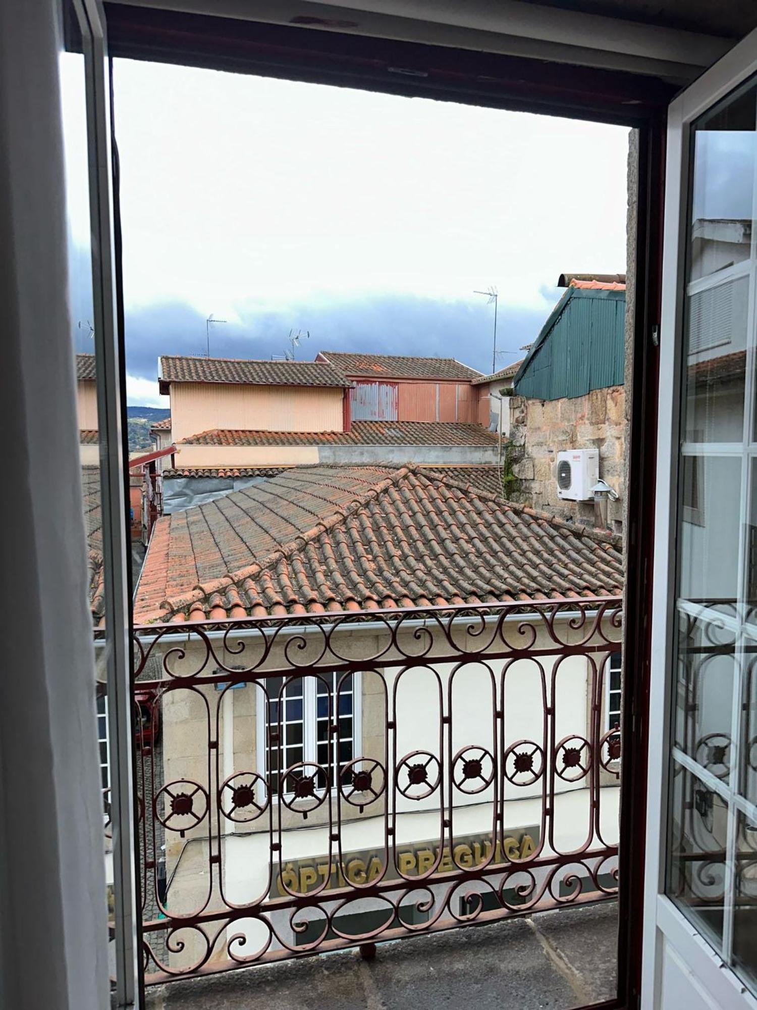 Alojamento Central Chaves Esterno foto